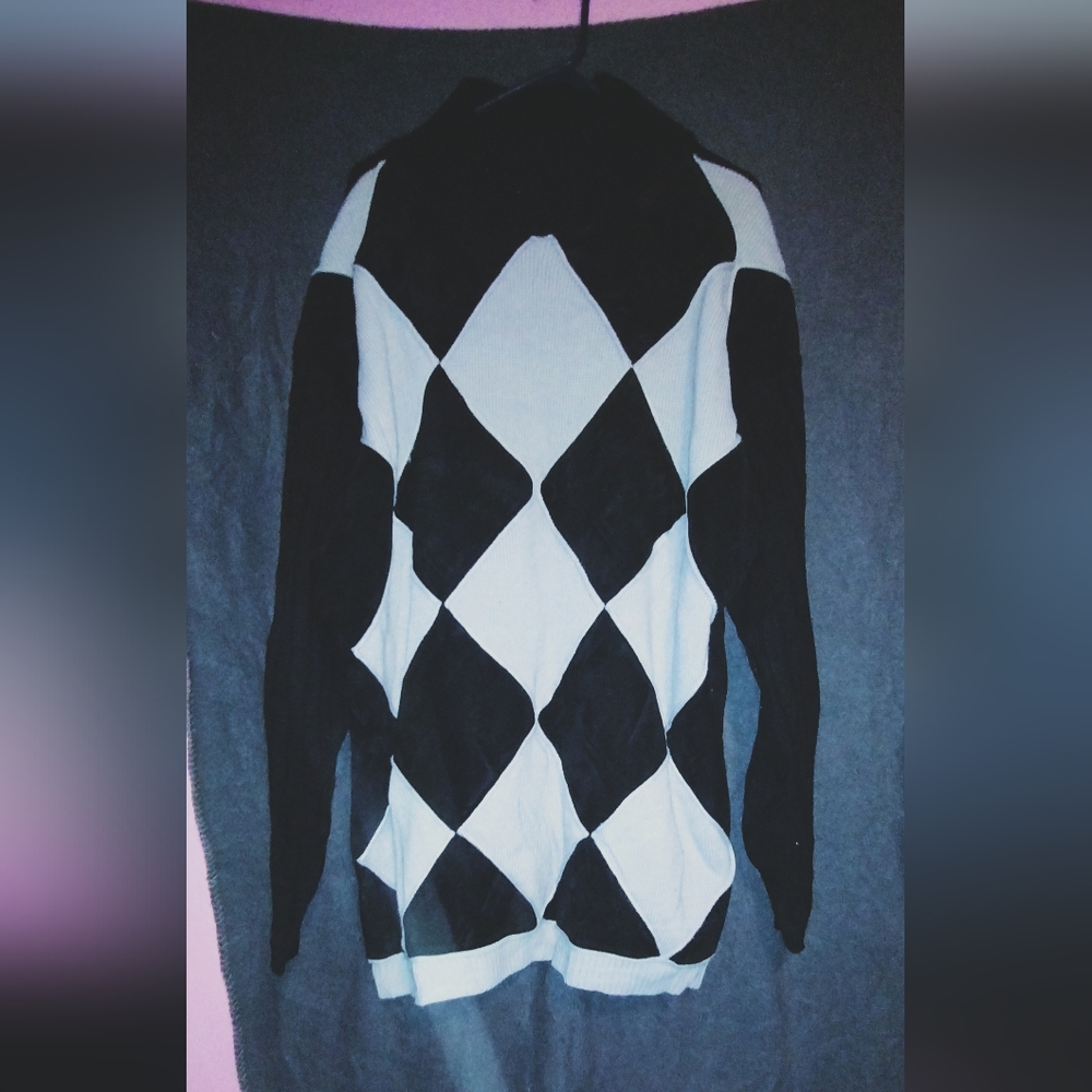 Men's koman sweater